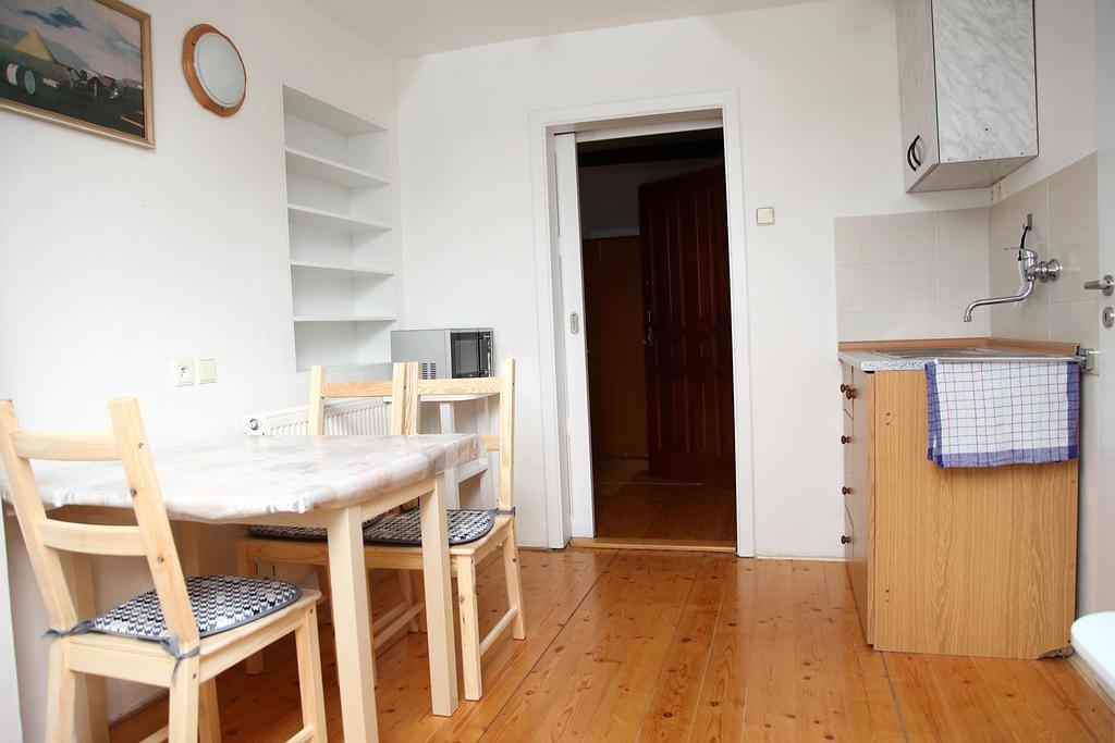 Apartman Skalka Mnichovo Hradiste Exterior photo